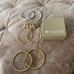 Macy’s earrings jewelry hoops (gold & silver)